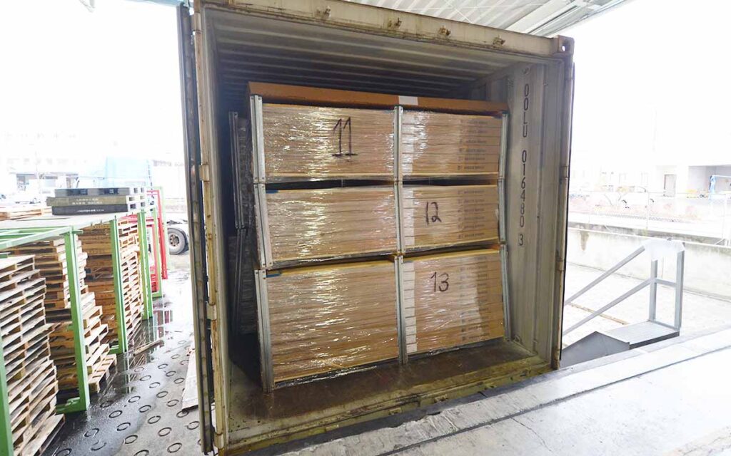 ユーロ物置,入荷