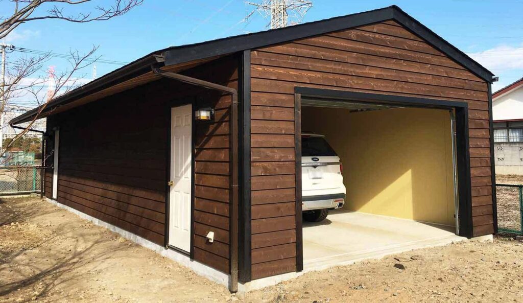 木造ガレージ