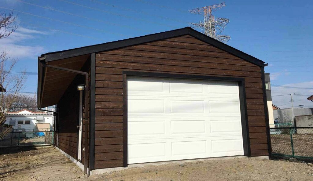 木造ガレージ