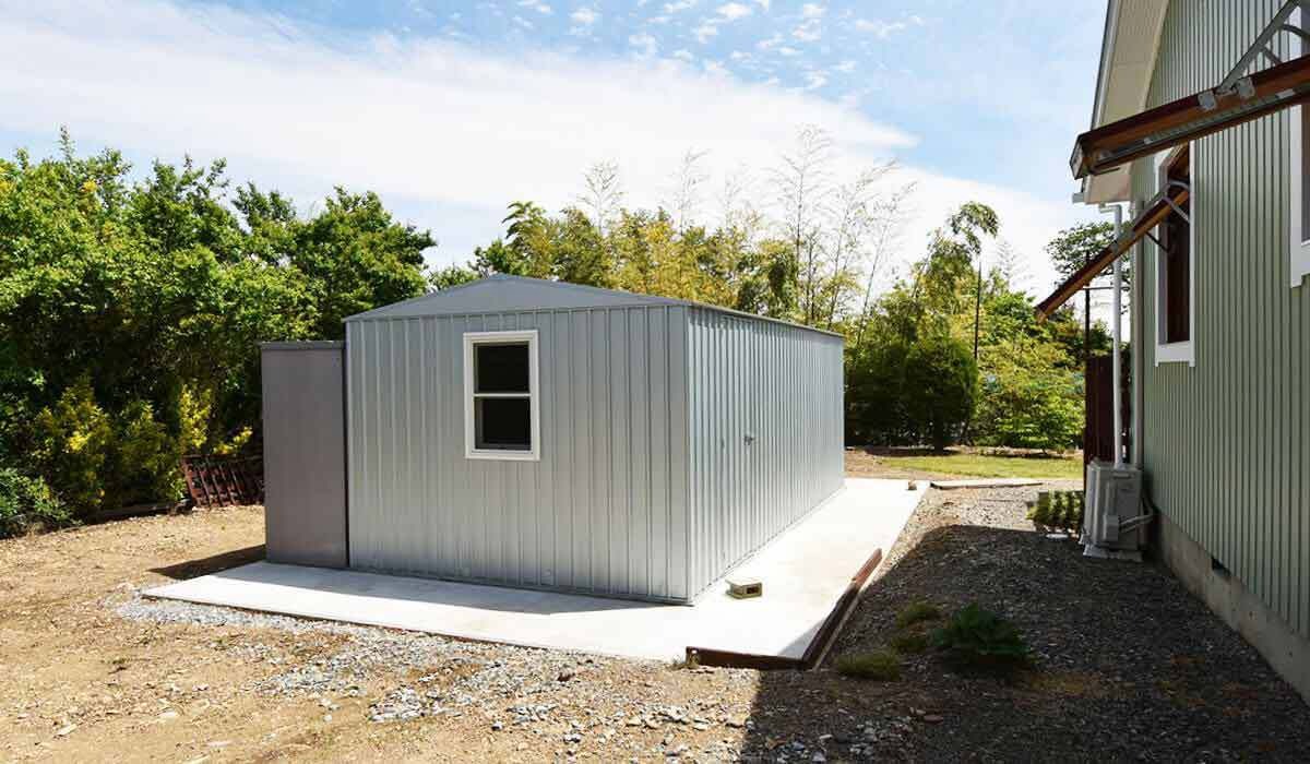 ユーロ物置®︎に窓をプラス！カスタマイズ施工事例10選