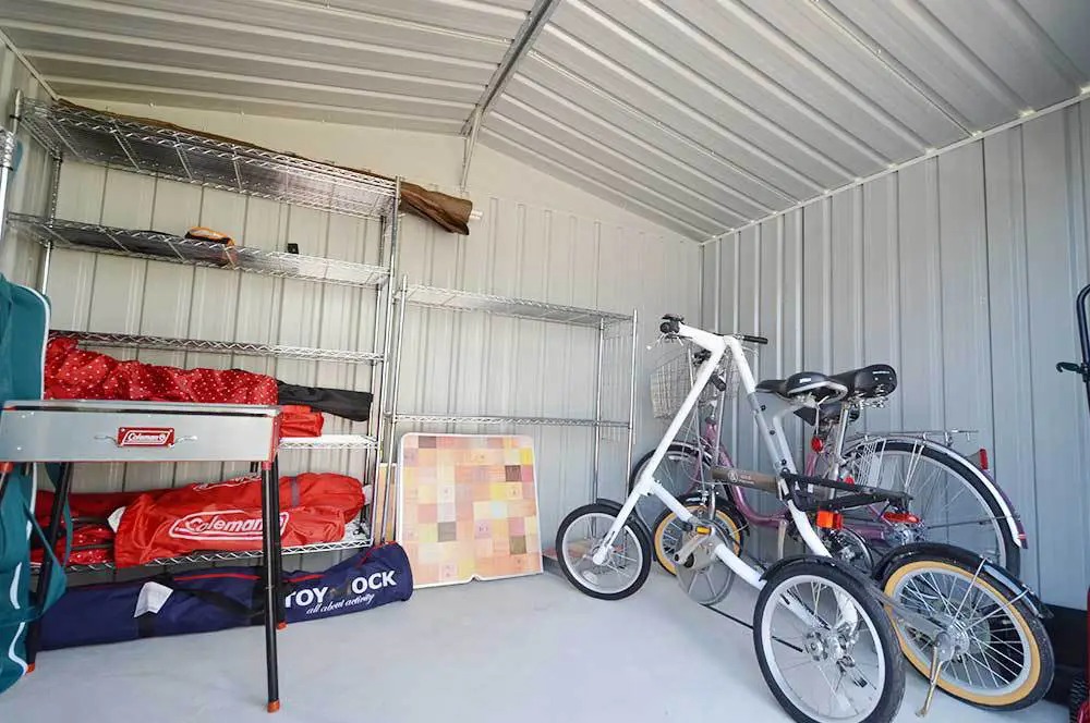 敷地もおしゃれに誰でも出し入れ簡単「自転車ガレージ」13例！