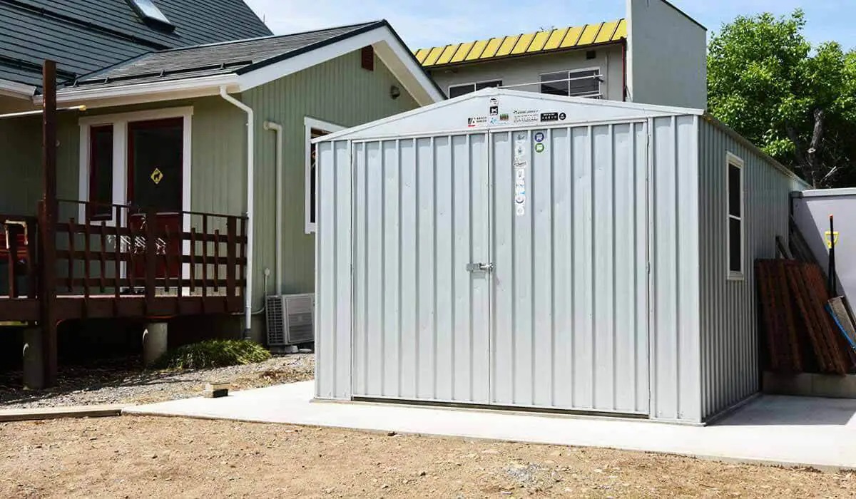 ガレージ感のある小屋を作るならユーロ物置®ワークショップがおすすめ