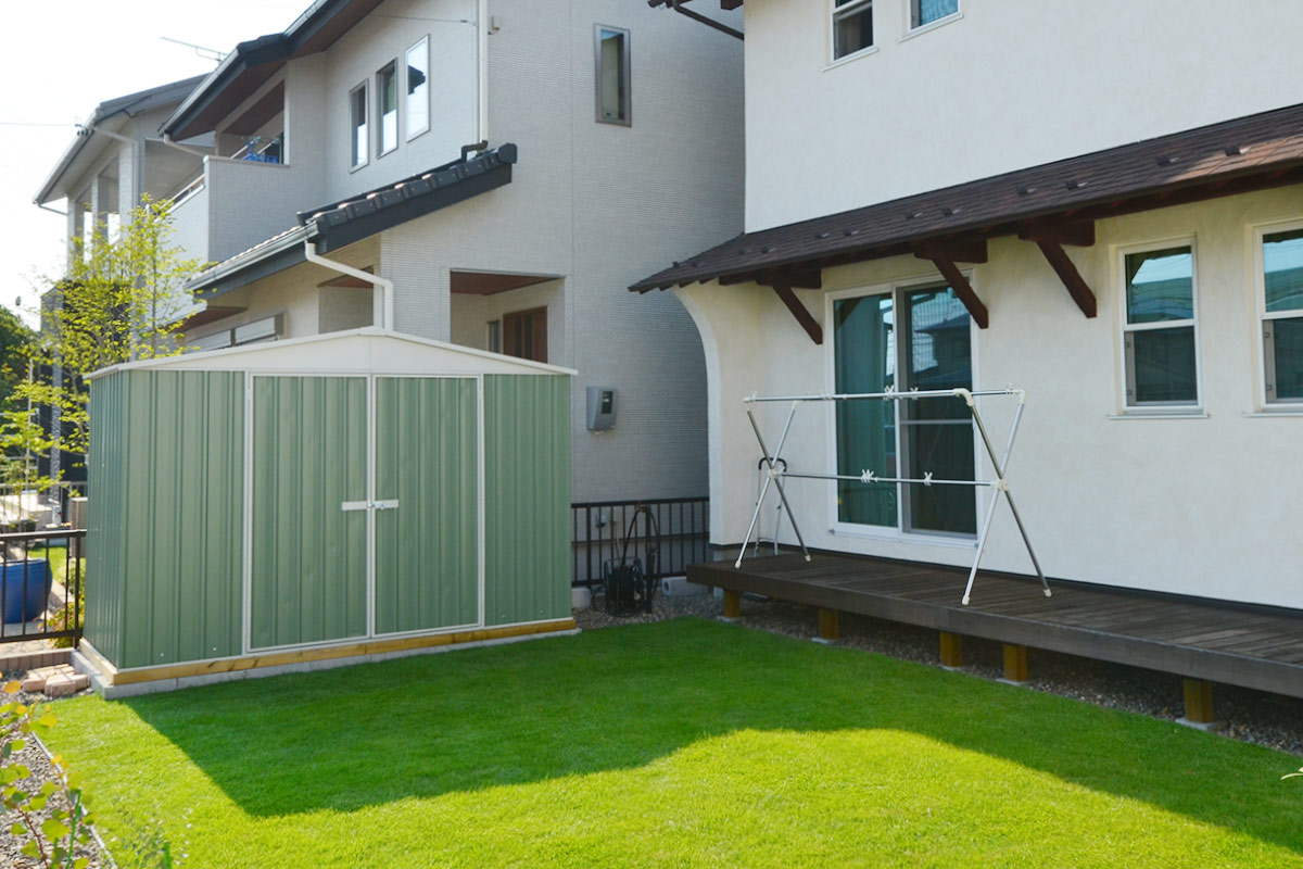 芝生に似合うユーロ物置12選