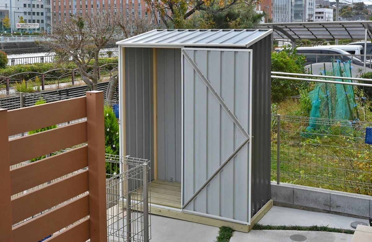 神奈川県でおしゃれなユーロ物置®の施工がありました。