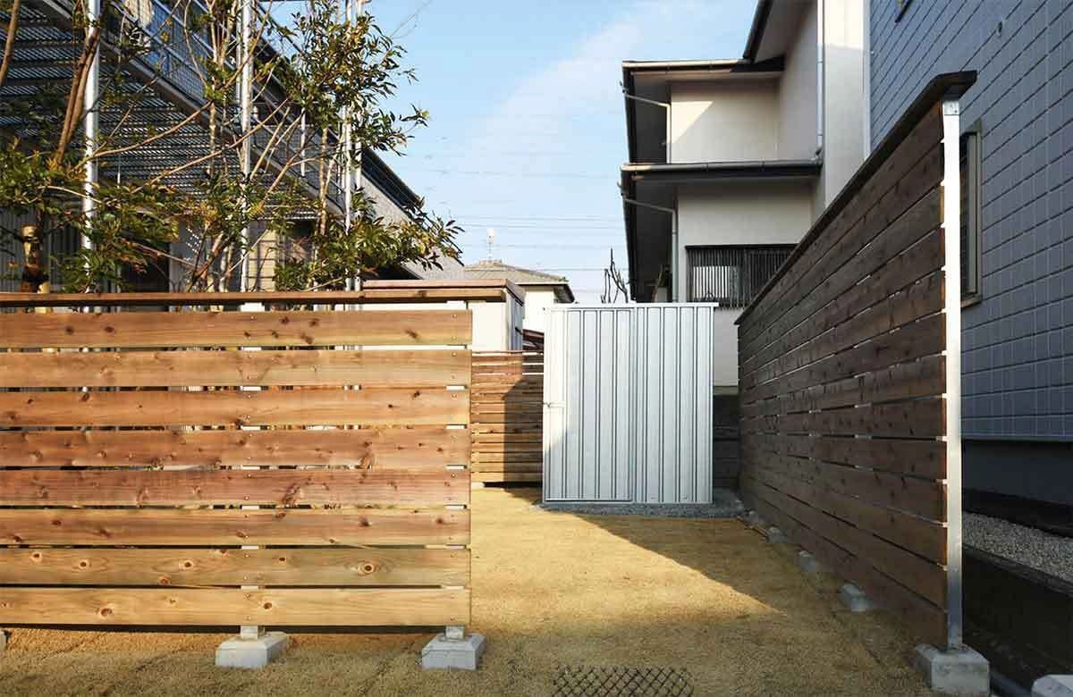 愛知県でおしゃれなユーロ物置®の施工がありました。