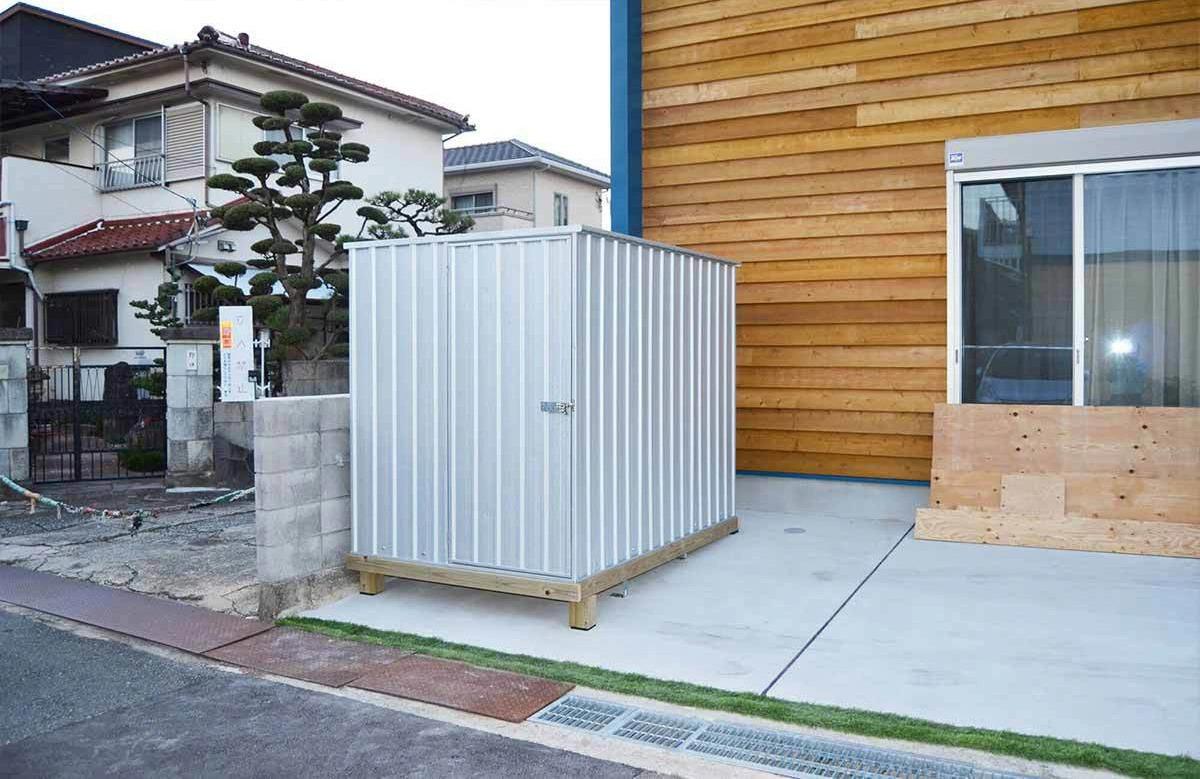 兵庫県でおしゃれなユーロ物置®の施工がありました。