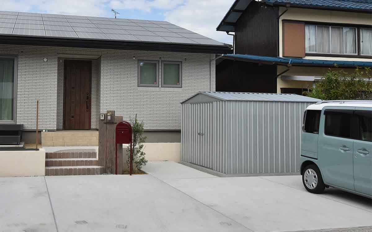 愛知県でおしゃれなユーロ物置®の施工がありました。