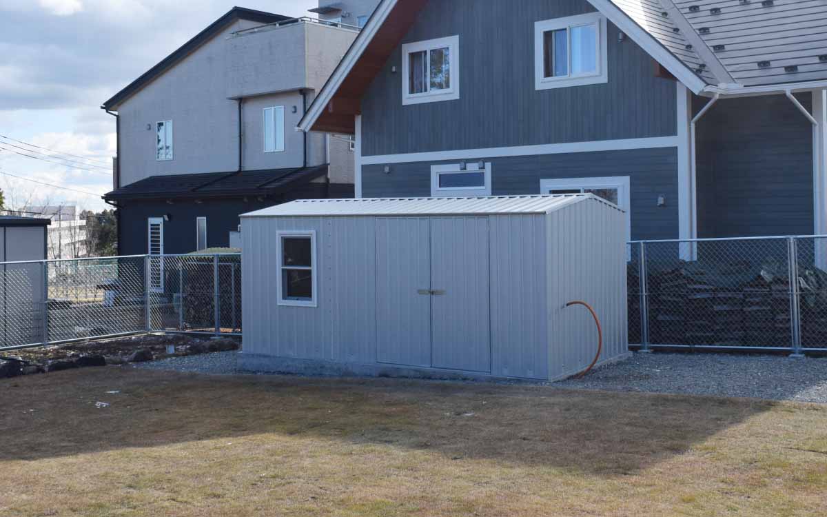 静岡県でおしゃれなユーロ物置®の施工がありました。