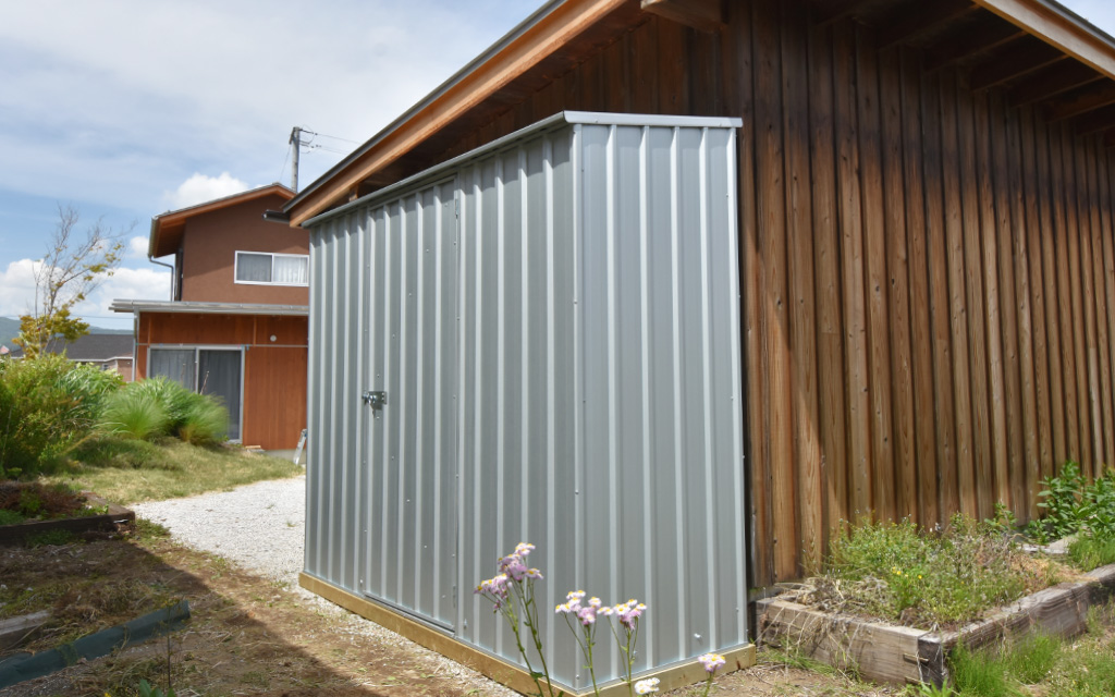 長野県でおしゃれなユーロ物置®︎の施工がありました！